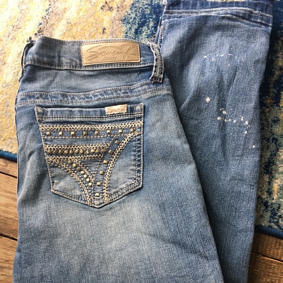 Seven Jeans. Girlfriend.Detailed back pockets. 6 - Picture 1 of 6